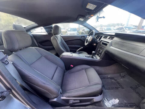 2014 Ford Mustang V6