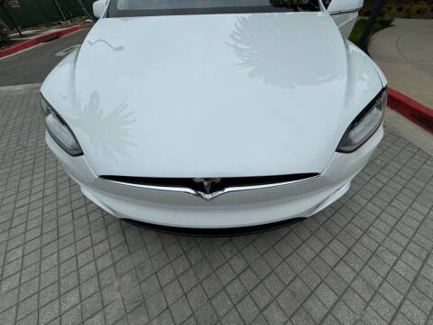 2018 Tesla Model X 75D