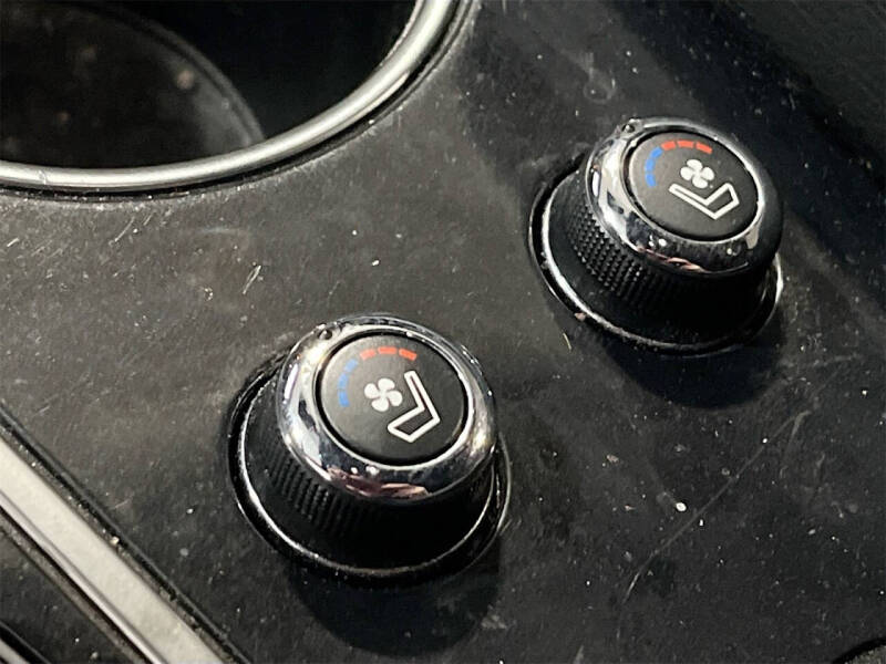 2023 Nissan Maxima 3.5 SR