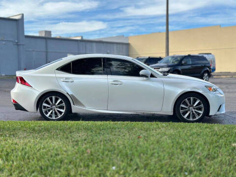 2016 Lexus IS 200t