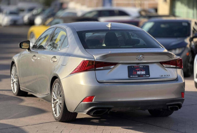2018 Lexus IS 300