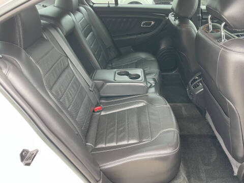 2015 Ford Taurus SHO