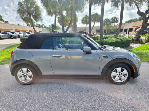 2019 MINI Convertible Cooper