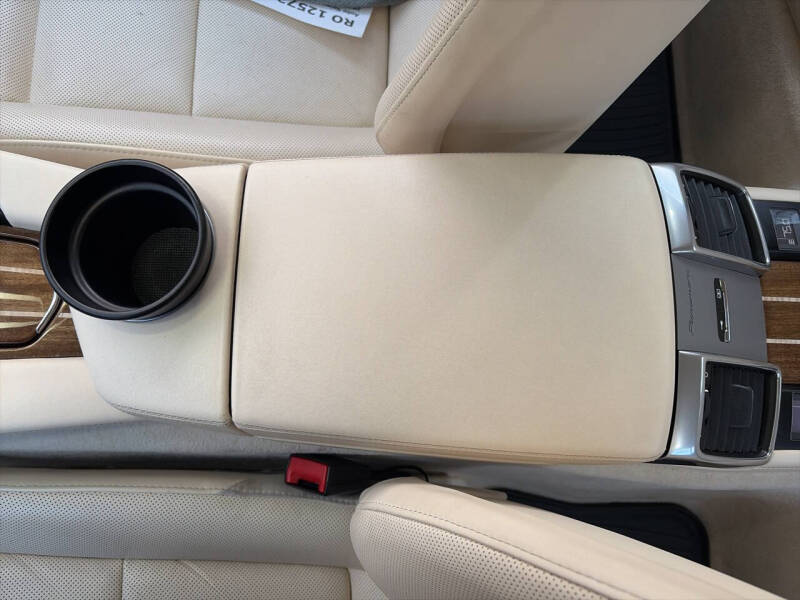 2012 Porsche Panamera 4S