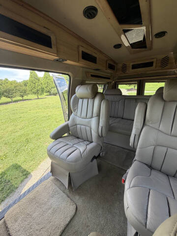 2003 Ford E-Series E-150
