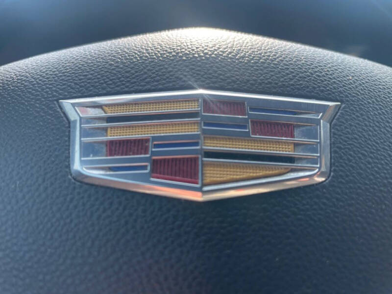 2019 Cadillac XT4 Premium Luxury