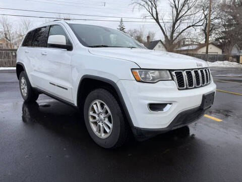 2019 Jeep Grand Cherokee Laredo