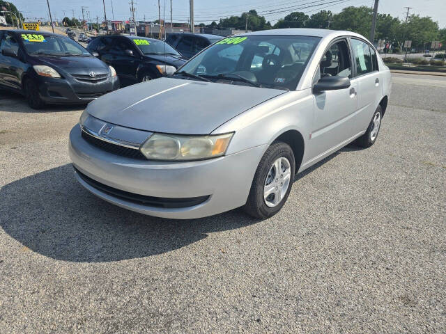 2004 Saturn Ion for sale at QUEENSGATE AUTO SALES in York, PA