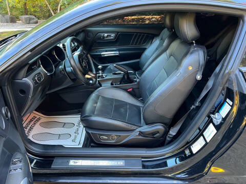 2017 Ford Mustang EcoBoost Premium