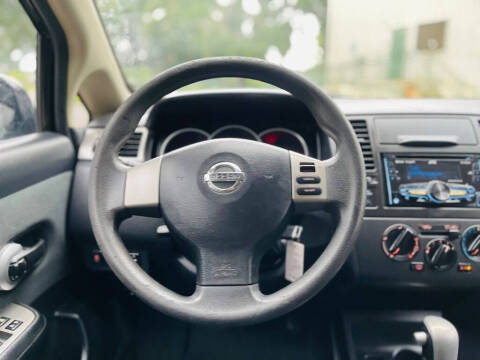 2012 Nissan Versa 1.8 S