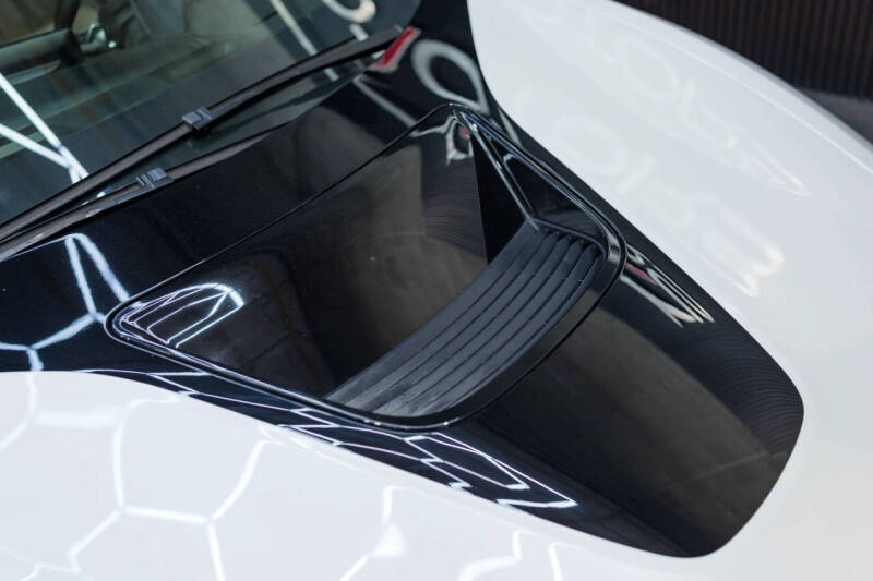 2015 BMW i8