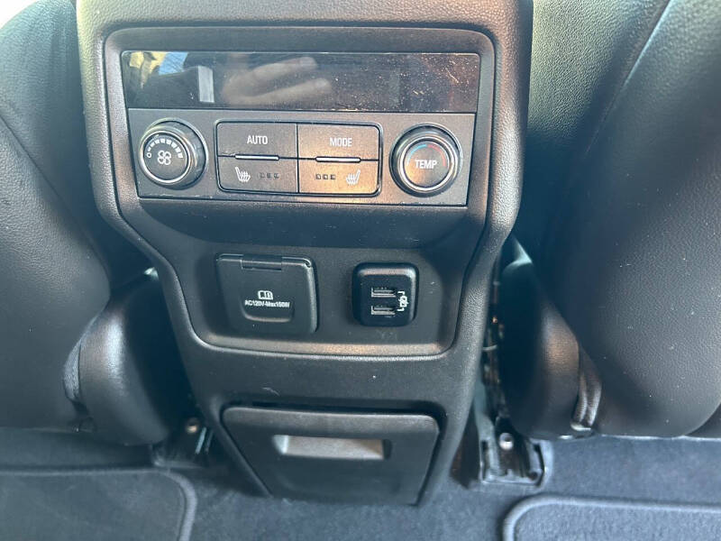 2018 GMC Acadia Denali