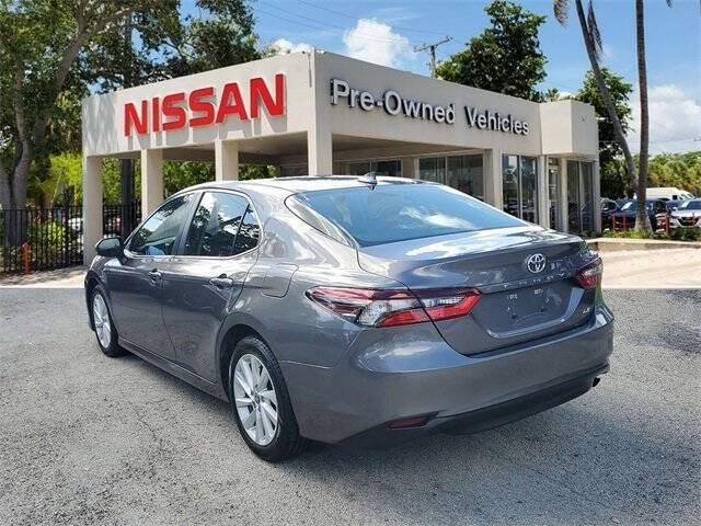 2022 Toyota Camry LE