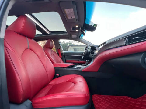 2019 Toyota Camry XSE