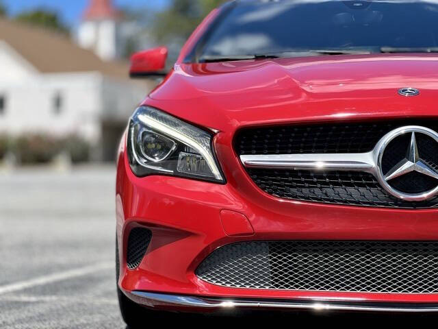 Mercedes-BenzCLA5