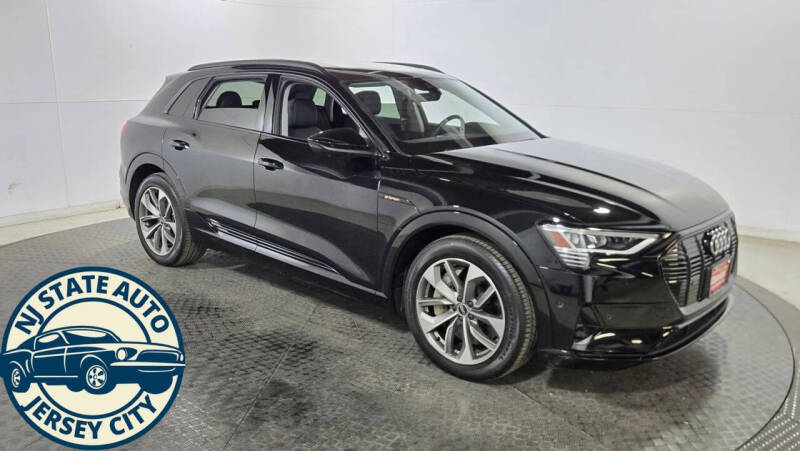 2021 Audi e-tron quattro Premium Plus
