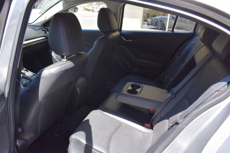 2014 Mazda MAZDA3 s Grand Touring