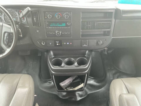 2023 Chevrolet Express 2500