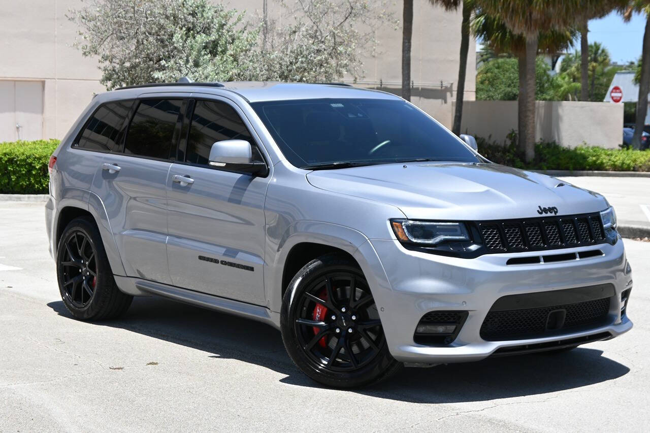 2021 Jeep Grand Cherokee 1
