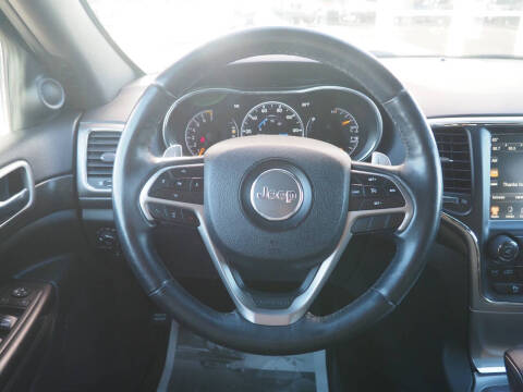 2017 Jeep Grand Cherokee Laredo