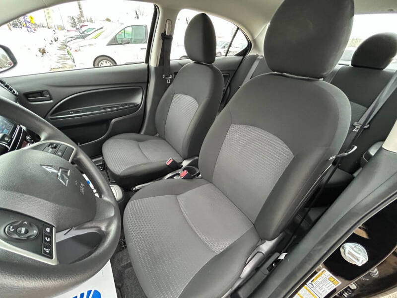 2024 Mitsubishi Mirage G4 ES