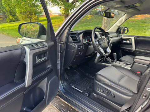 2017 Toyota 4Runner SR5 Premium