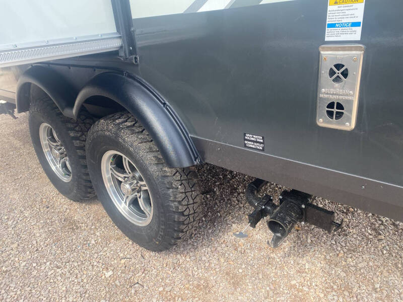 2025 Flagstaff E-PRO 20FK