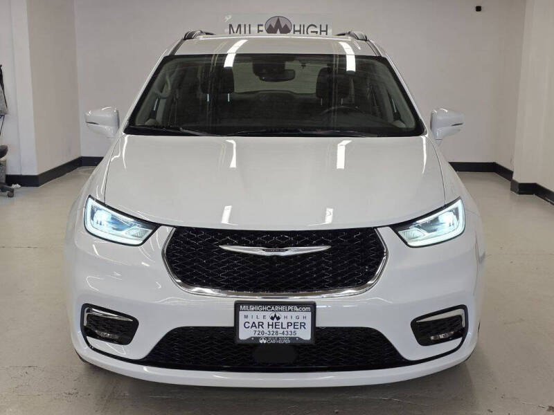 2022 Chrysler Pacifica Touring L