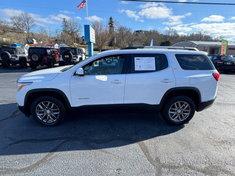 2017 GMC Acadia SLT-1