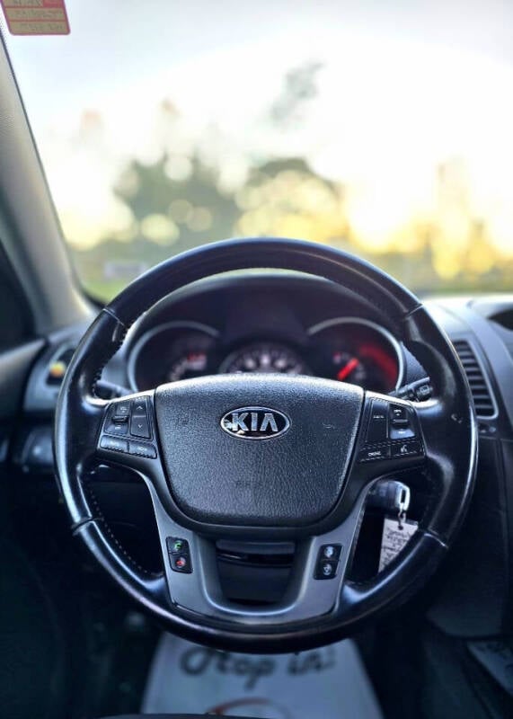 2014 Kia Sorento LX photo 13