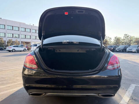 2015 Mercedes-Benz C-Class C 300