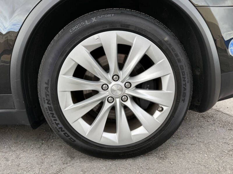 2021 Tesla Model X Long Range Plus