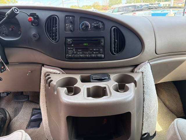 2000 Ford E-Series E-150