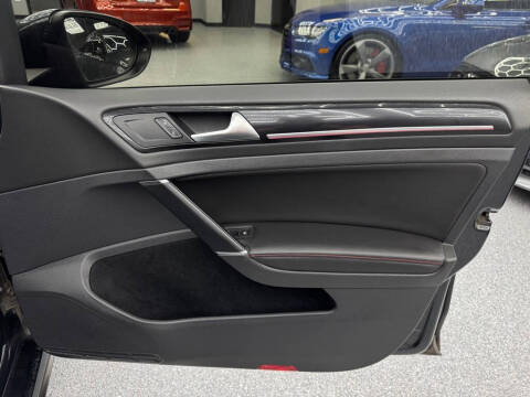 2017 Volkswagen Golf GTI