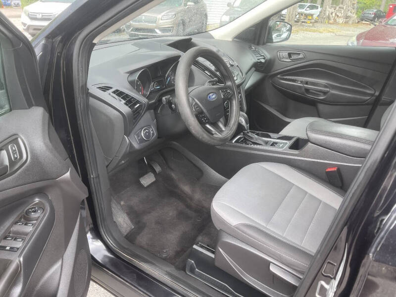 2019 Ford Escape S