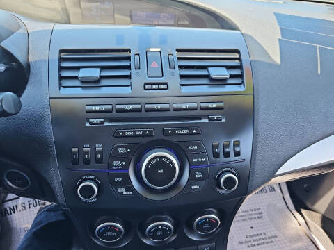 2013 Mazda MAZDA3 i Touring