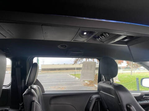 2014 Dodge Grand Caravan R/T