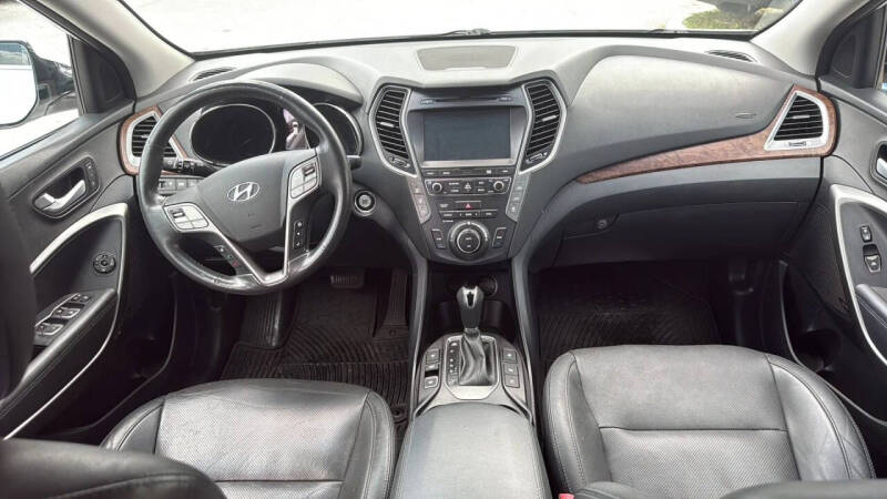 2017 Hyundai Santa Fe