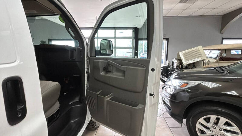2016 Chevrolet Express 2500