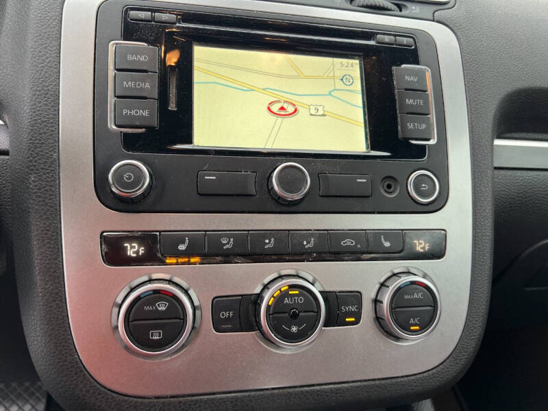 2013 Volkswagen Eos Lux SULEV