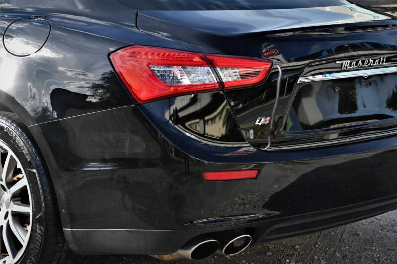 2014 Maserati Ghibli S Q4
