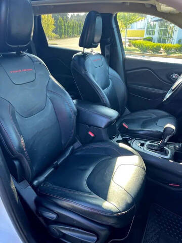 2014 Jeep Cherokee Trailhawk