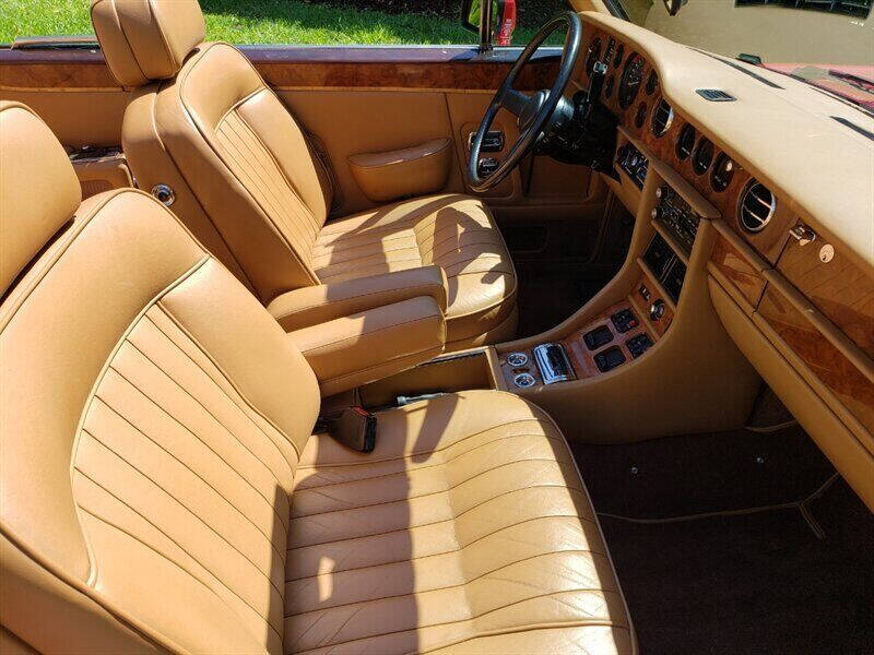 1986 Rolls-Royce Corniche 6