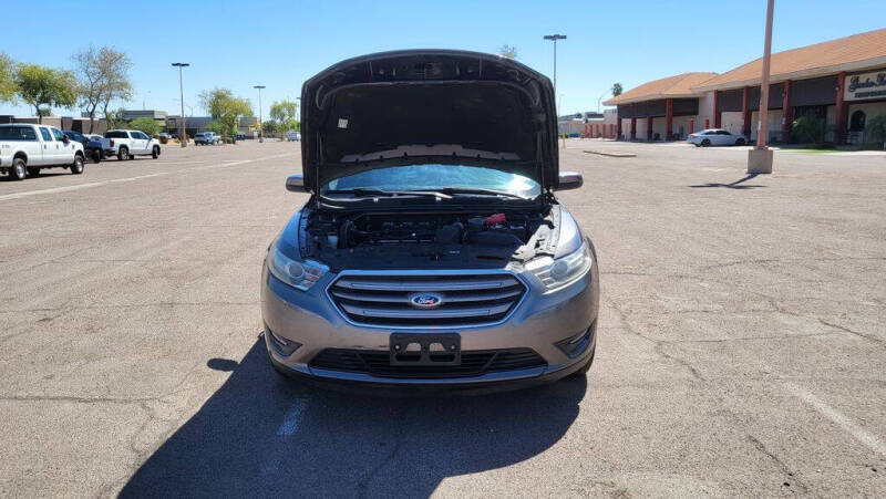 2013 Ford Taurus SEL