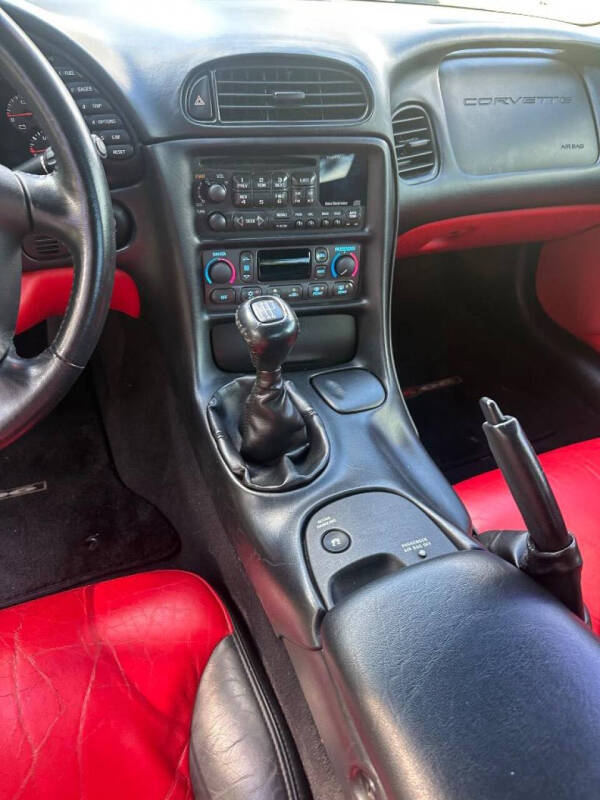 2004 Chevrolet Corvette Z06