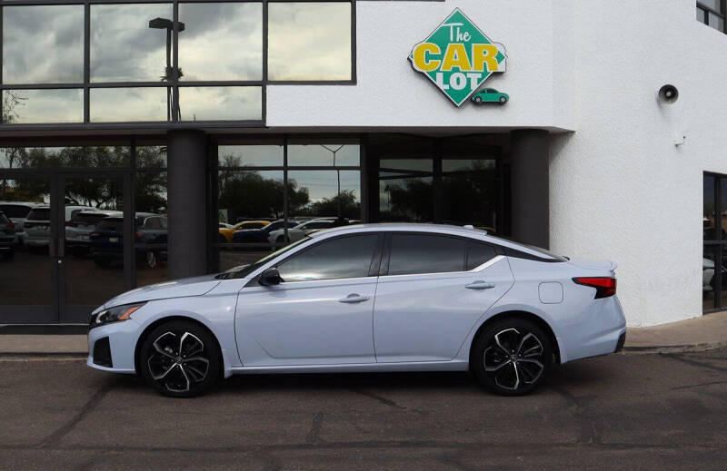 2023 Nissan Altima 2.5 SR