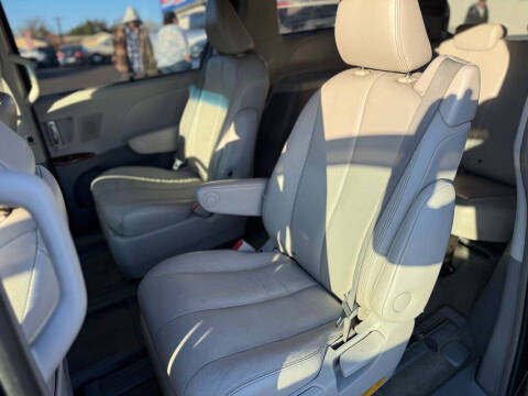 2013 Toyota Sienna