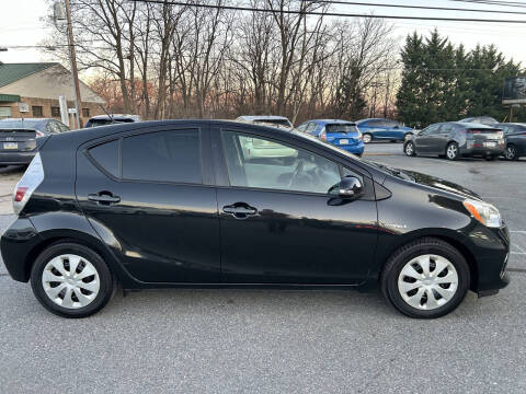 2013 Toyota Prius c Two