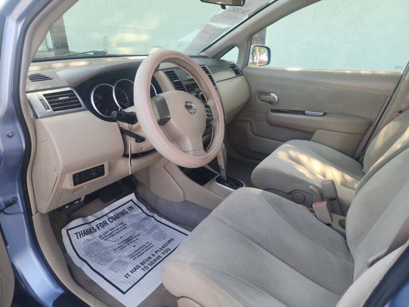 2010 Nissan Versa 1.8 S