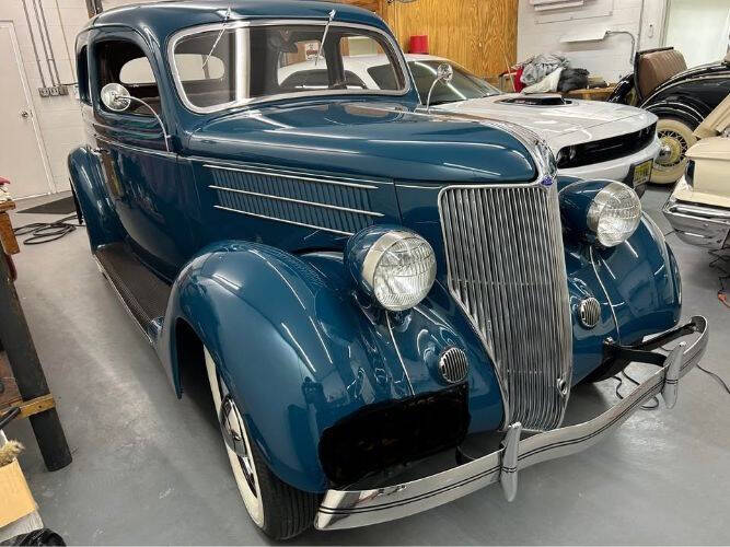 1936 Ford Deluxe